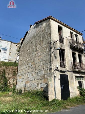 EDIFICIO PARA REFORMAR EN LA ZONA DEL VENTIUNO - ORENSE