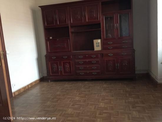 PISO EN VENTA EN ZAMORA, CALLE SAN ANDRES, 4 DORMITORIOS (4º SIN ASCENSOR) - ZAMORA