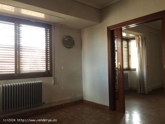 PISO EN VENTA EN ZAMORA, CALLE SAN ANDRES, 4 DORMITORIOS (4º SIN ASCENSOR) - ZAMORA