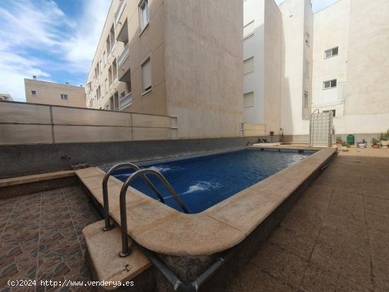 PLAYA LOS LOCOS 2 HABS PISCINA GARAJE 98.000 EUROS. - ALICANTE