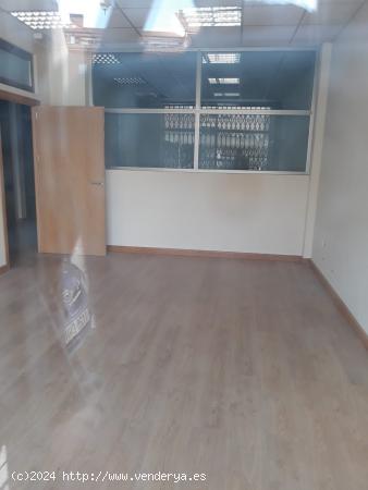 LOCAL COMERCIAL EN ALQUILER - MADRID