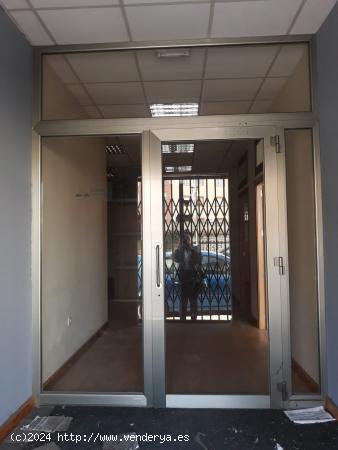 LOCAL COMERCIAL EN ALQUILER - MADRID