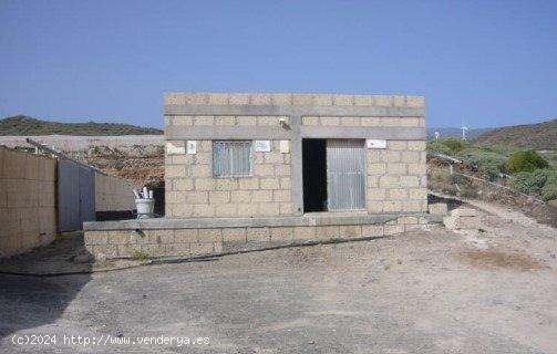 FINCA DE PLATANERA, RÚSTICA ECOLÓGICA EN ARICO. TENERIFE SUR - SANTA CRUZ DE TENERIFE