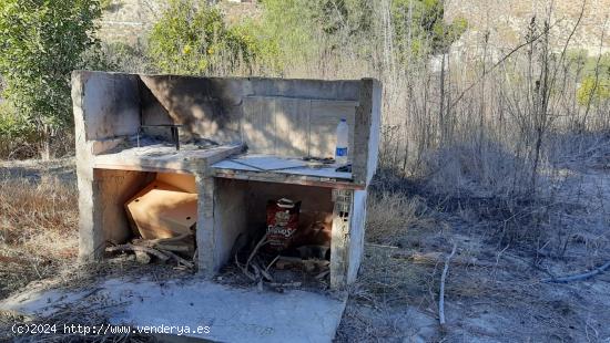 Casa con parcela  Camino de Los Puros - MURCIA