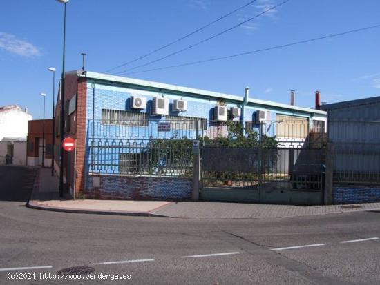 NAVE INDUSTRIAL EN EL BARRIO LAS FLORES - VALLADOLID