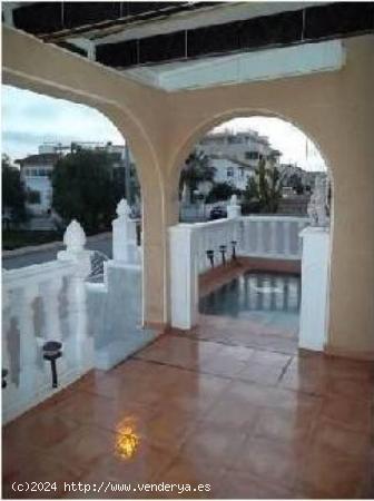 CHALET EN ORIHUELA COSTA - ALICANTE