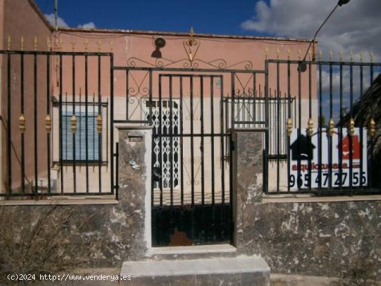  CASA DE CAMPO EN MONOVAR - ALICANTE 