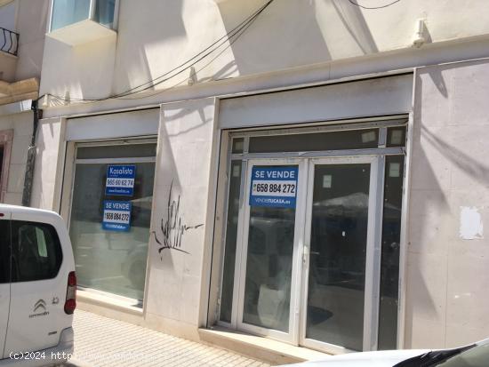 local comercial 90 m2. enfrente del mercado central de >Novelda - ALICANTE