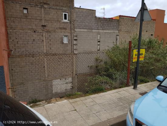  SOLAR URBANO EN LA OROTAVA, LOS PINOS - SANTA CRUZ DE TENERIFE 