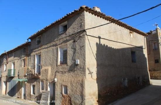  Casa en Santa María de Huerta - SORIA 