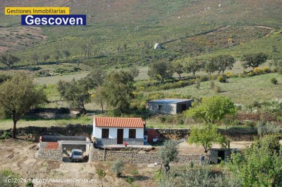  VENTA CASA CON TERRENO - CACERES 