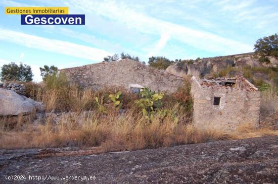  VENTA CASA DE CAMPO - CACERES 