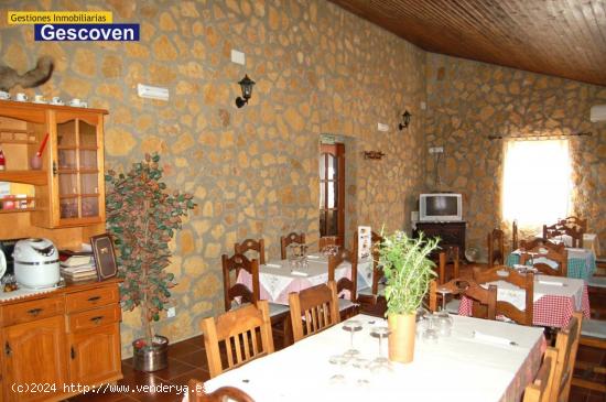  VENTA CHALET HOSTAL RESTAURANTE CON PARKING - CACERES 