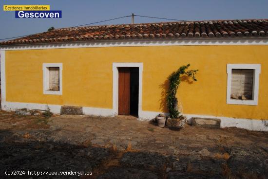 CASA RUSTICA CON TERRENOS - CACERES