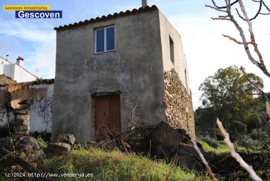 CASA RÚSTICA SEMIRREFORMADA - CACERES