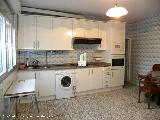 VIVIENDA UNIFAMILIAR CON 3 DORMITORIOS Y PATIO EN PAJARES DE LA LAMPREANA, ZAMORA. - ZAMORA