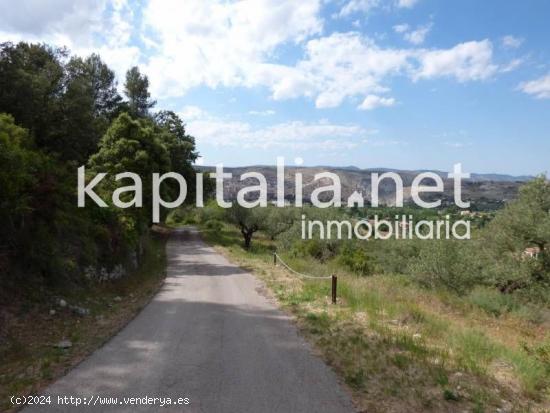 Chalet en Bocairent situado en una zona tranquila a pie de montaña - VALENCIA