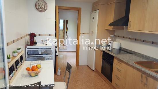 Venta piso seminuevo en Agullent (Valencia) - VALENCIA