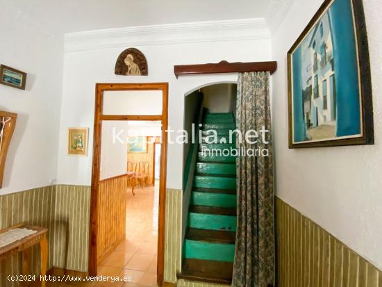 Gran casa con vistas a la venta en Bocairent - VALENCIA