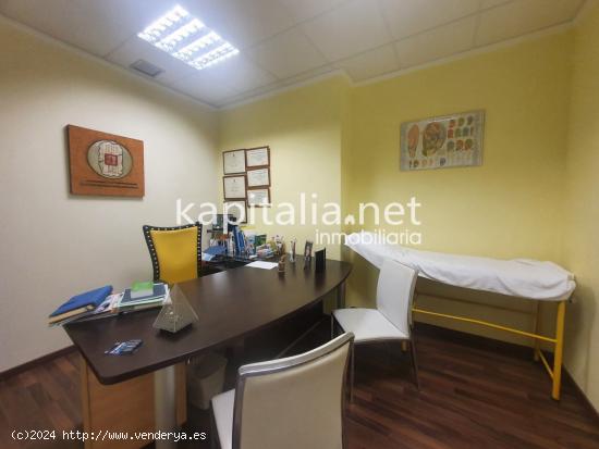 Local comercial en alquiler en Ontinyent. - VALENCIA