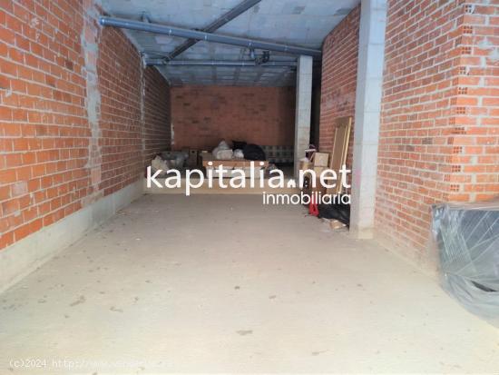 LOCAL COMERCIAL EN ALQUILER, ZONA EL LLOMBO. - VALENCIA