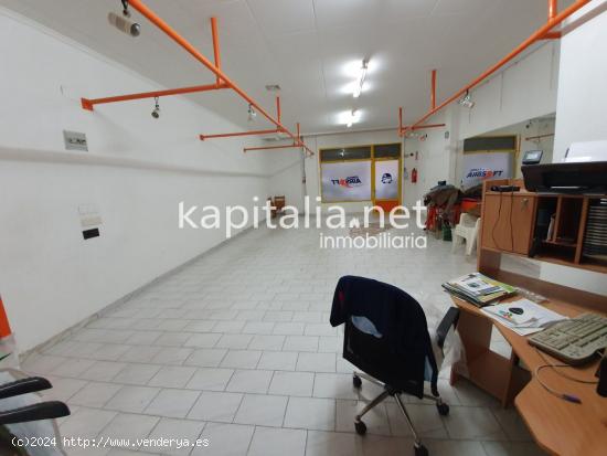  Venta o alquiler de local comercial de 190m2 - VALENCIA 