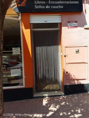 COMERCIO EN VENTA Y ALQUILER  CON VIVIENDA EN EL CENTRO DE AGOST - ALICANTE