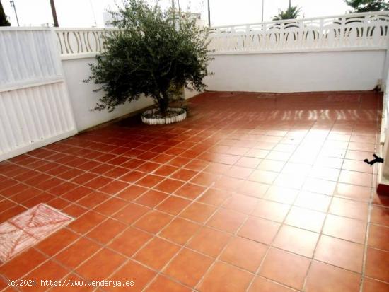  Alcanar playa casa adosada de 80 m2 con jardín de 50 m2 urbanizacion serramar - TARRAGONA 