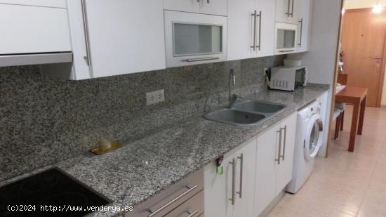 Piso de 80 m2 de 3 dormitorios. - TARRAGONA