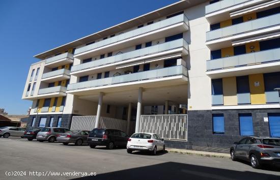  Apartamento de 47 m2 con 2 dormitorios y parking - TARRAGONA 