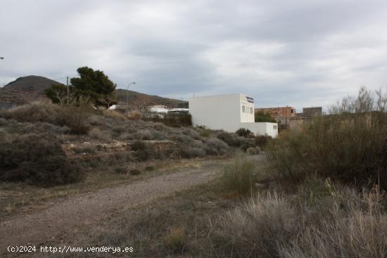 Se Vende en Gergal - ALMERIA