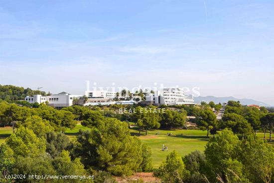 AMPLIA PARCELA CON VISTAS EN CAN GIRONA - BARCELONA