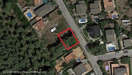  ¡Oportunidad única! Parcela plana de 478 m² en la Urbanización Vora-Sitges, Canyelles - BARCELON 