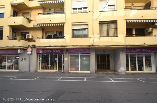 Local comercial en venta con inquilino IDEAL INVERSORES - BARCELONA