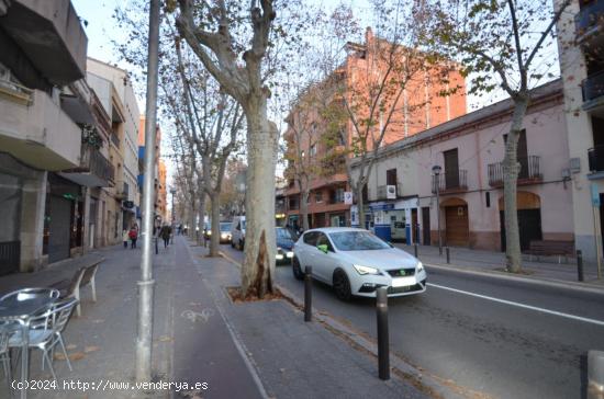 Local comercial en alquiler - BARCELONA