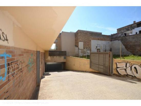 Plaza de párquing en venta - BARCELONA