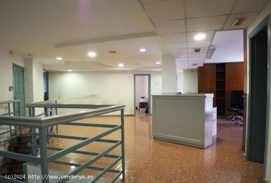 Local comercial con 2 alturas - ALICANTE