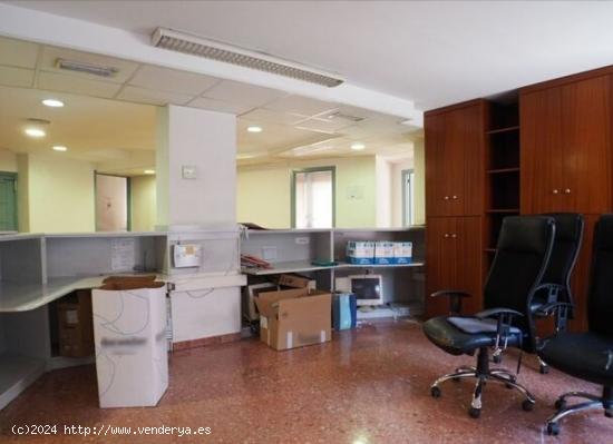 Local comercial con 2 alturas - ALICANTE