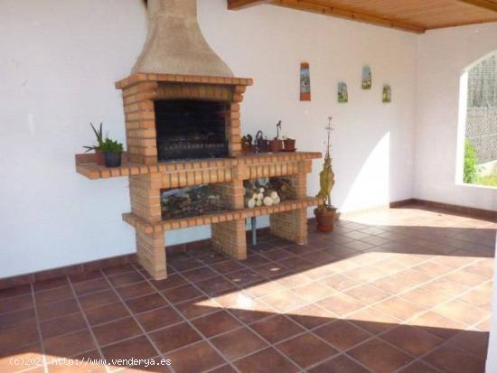 REF 1386 CHALET CANTERIA CON 1000 m2 FINCA GONDOMAR - PONTEVEDRA