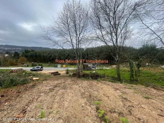 REF 2018 PARCELA 891 m2 PARA UNO DOS CHALETS CERCA AUTOVIA (MOS) - PONTEVEDRA