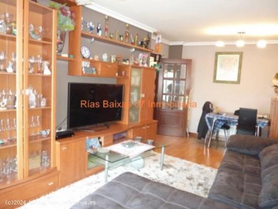 REF 1044 PISO 2 DORMITORIOS DOS BAÑOS CERCA CALVARIO (VIGO) - PONTEVEDRA