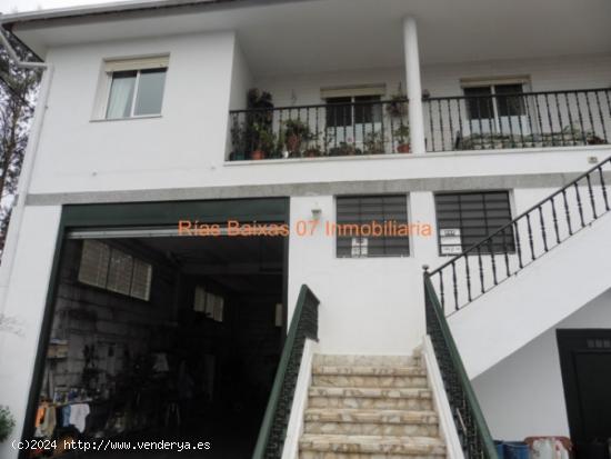 REF 2430 CASA + BAJO COMERCIAL 331 m2 en TERRENO CERRADO  CERCA VIGO (GONDOMAR) - PONTEVEDRA