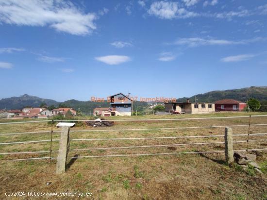 REF 2820 SOLAR 1250m2  LLANO Y SOLEADO ZONA VINCIOS ( GONDOMAR ) - PONTEVEDRA