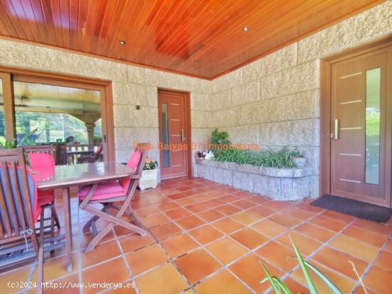 REF 2914 CHALET 5 DORM. CON JARDÍN Y PISCINA MUY PRÓXIMO MONDARIZ BALNEARIO ( PONTEAREAS ) - PONTE