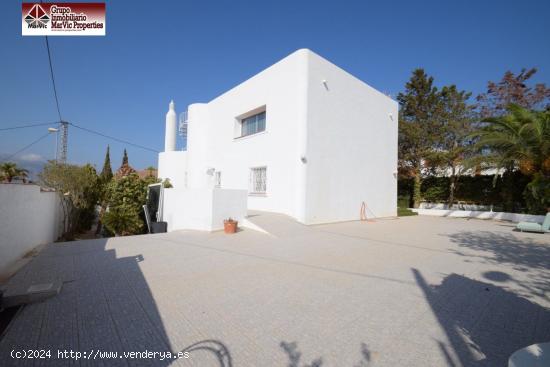 Chalet en Albir con vistas al mar - ALICANTE