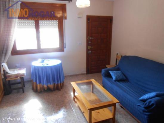 TRADICIONAL DUPLEX EN CENTRO DE ROQUETAS, A 400 M PLAYA,TODOS LOS SERVICIOS. - ALMERIA