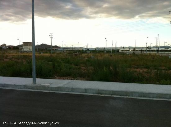 Parcela urbana en el casco urbano, cerca del metro - VALENCIA