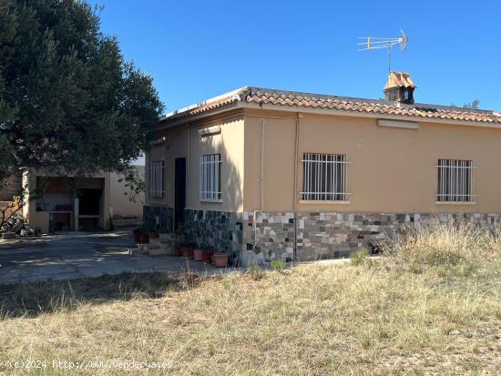 VENTA CHALET EN VILLAR DEL ARZOBISPO. - VALENCIA