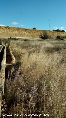 Terreno no urbano, próximo a todos los servicios - VALENCIA