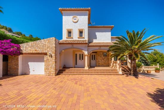 Se Vende en Calpe - ALICANTE